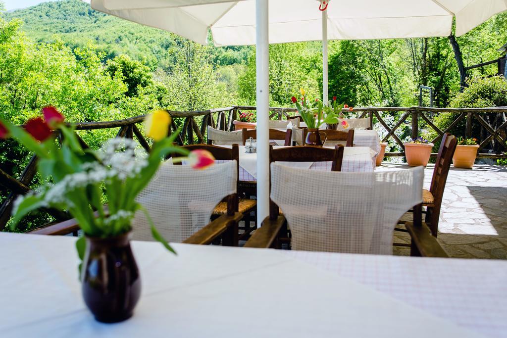 Arxontiko Agonari Hotel Metamorfosi  Ngoại thất bức ảnh